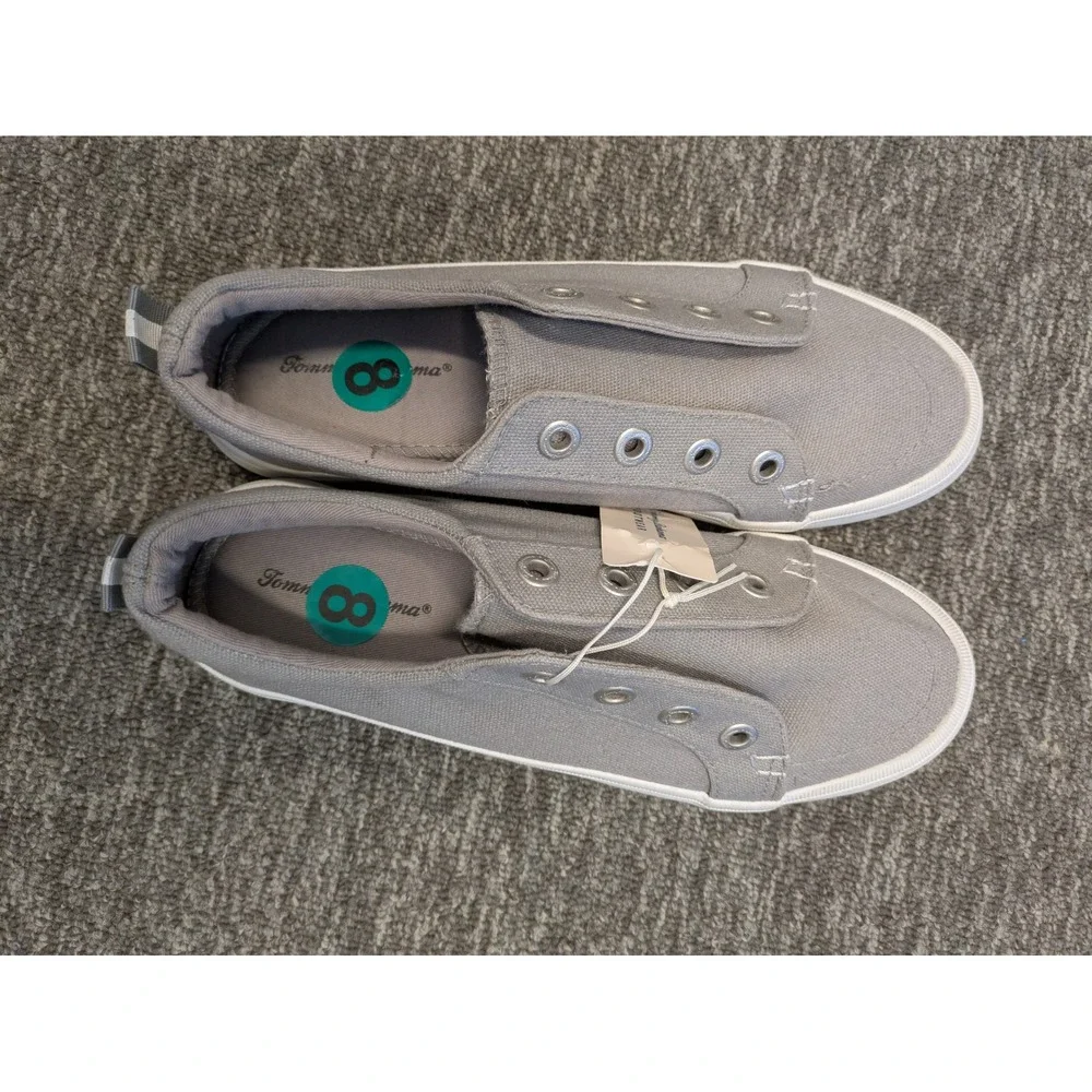 Tommy‎ Bahama Women Gray Canvas Slip On Sneakers Shoes Size 8
